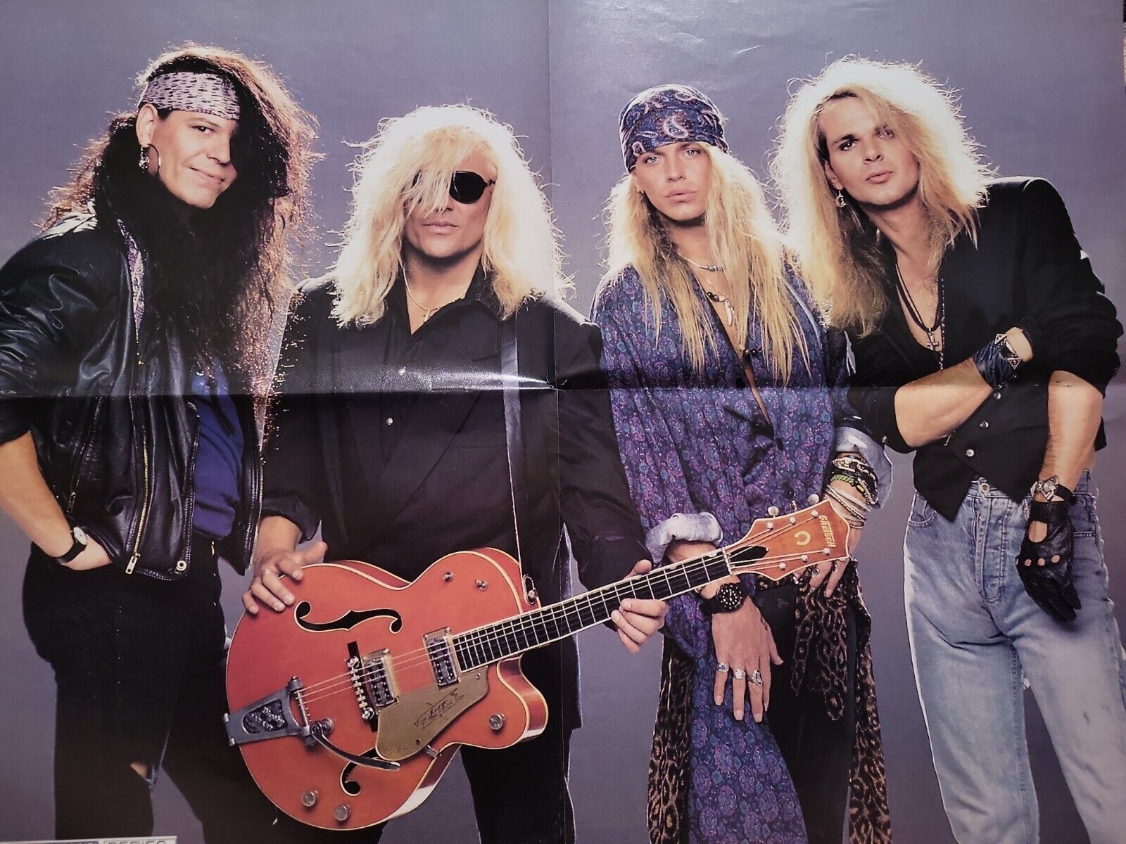 Vintage Bret Michaels Poison /cinderella Pull Out Poster 21.5"x15.5"
