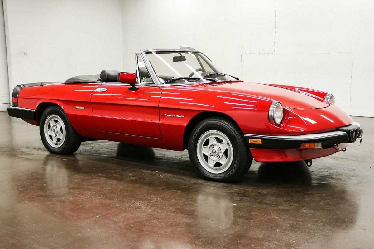 1989 Alfa Romeo Spider Veloce 1989 Alfa Romeo Spider Veloce 4912 Miles Red Convertible 4 Cylinder Engine 2.0l/
